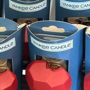 Yankee Candle apple diffuser